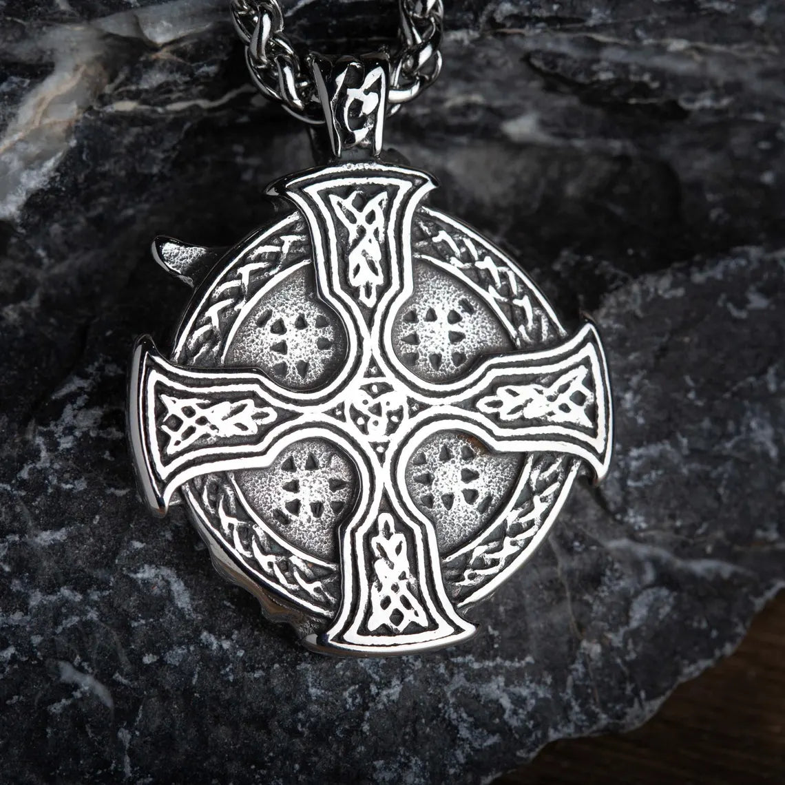 Odin Raven Pendant