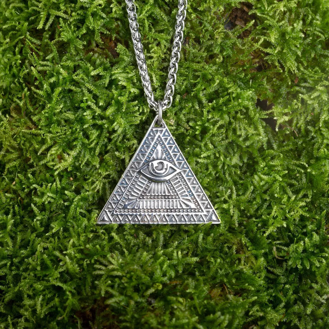 All-Seeing Necklace