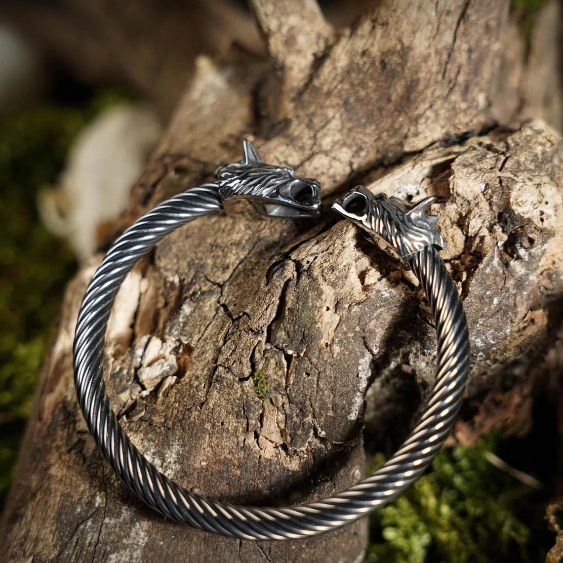 Wolf head bracelet