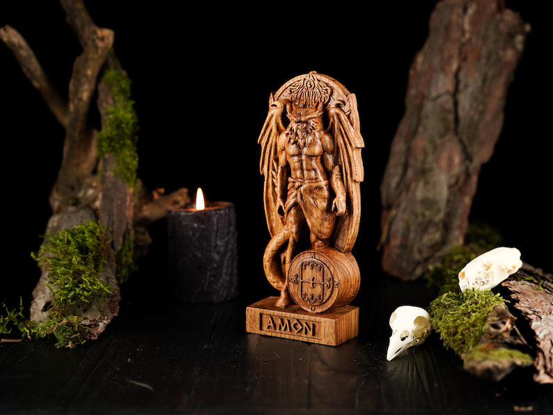 Amon Getia Statue
