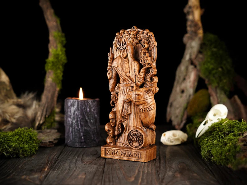 Paimon Getia Statue