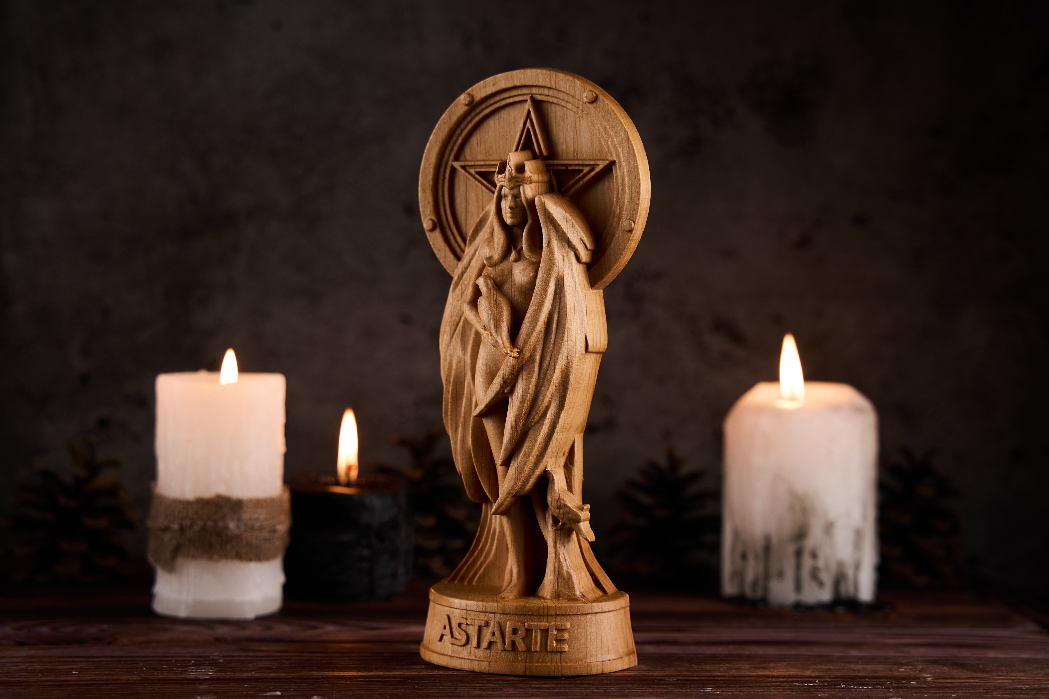 Oak Astarte Wicca statue