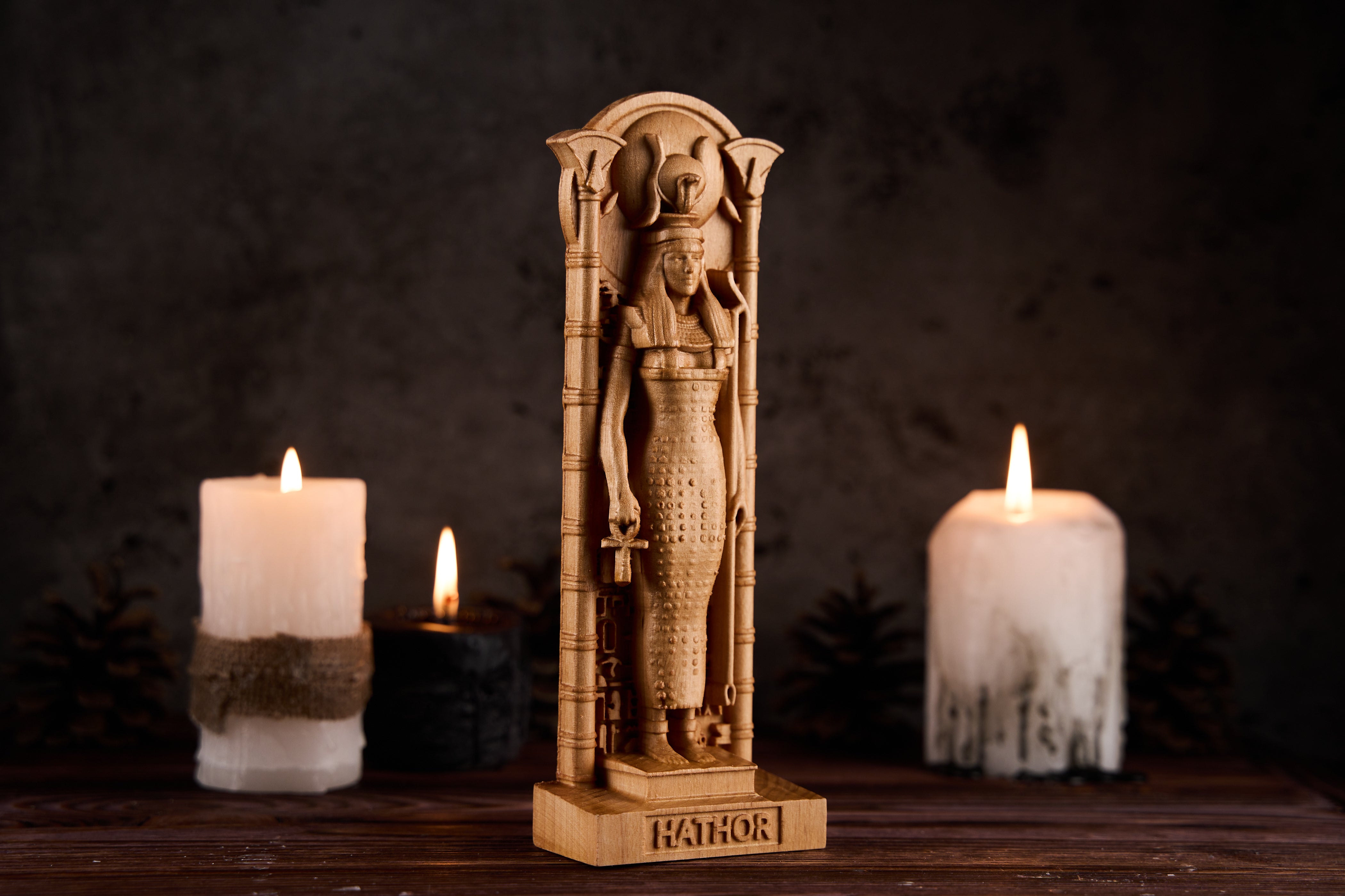Oak Hathor Egyptian Statue