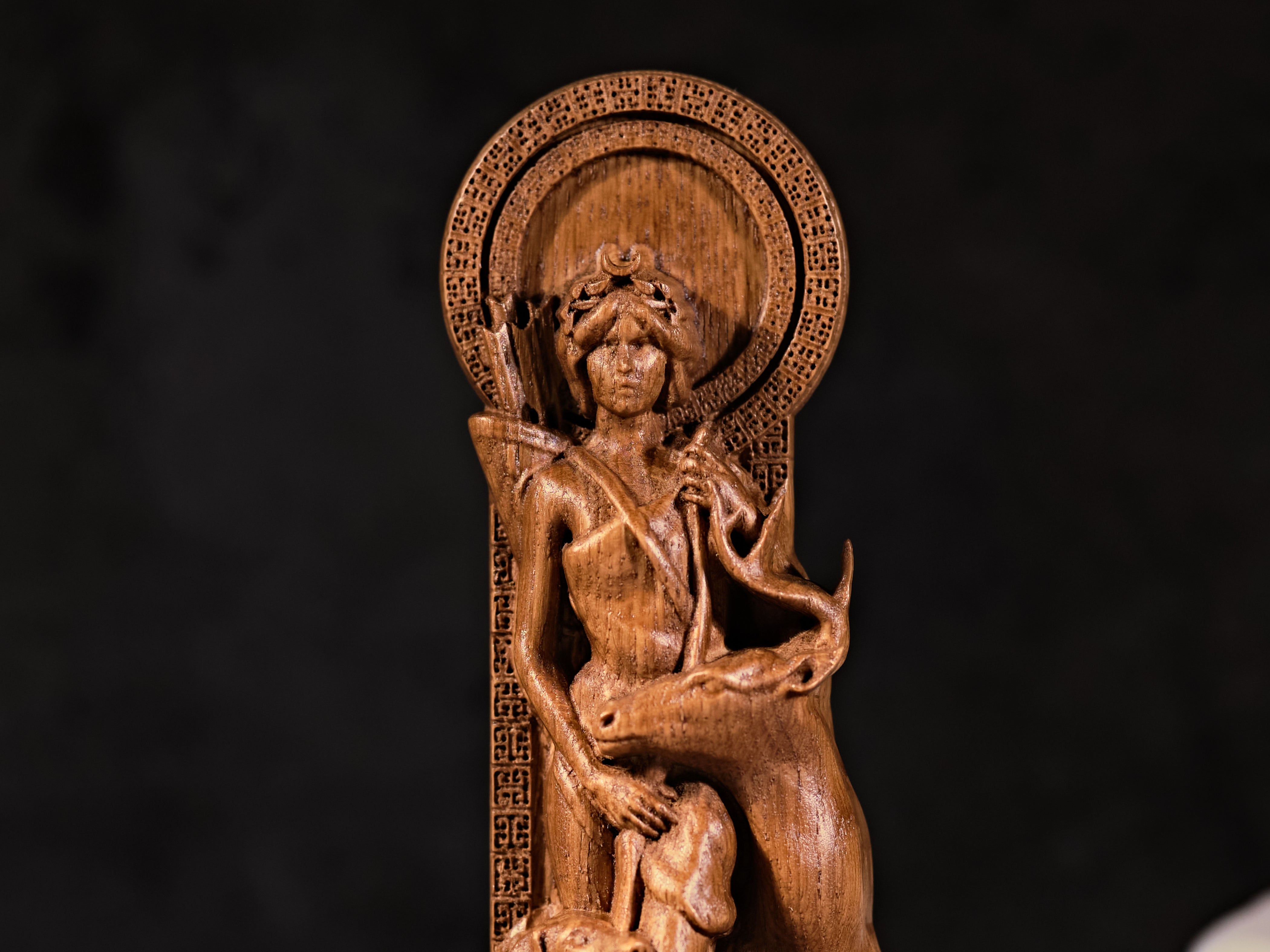 Oak Diana Roman Statue
