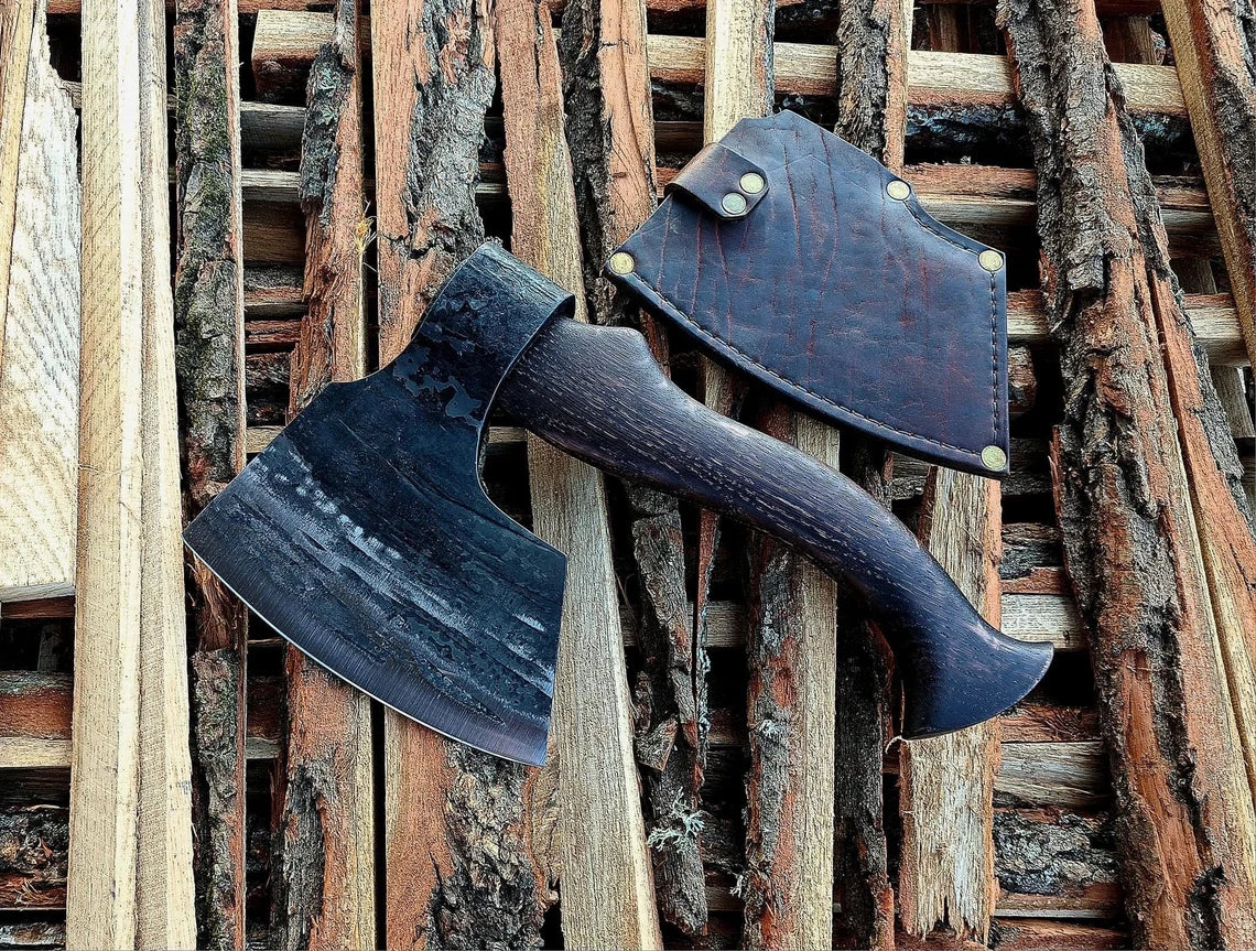 Bearded fist axe with case