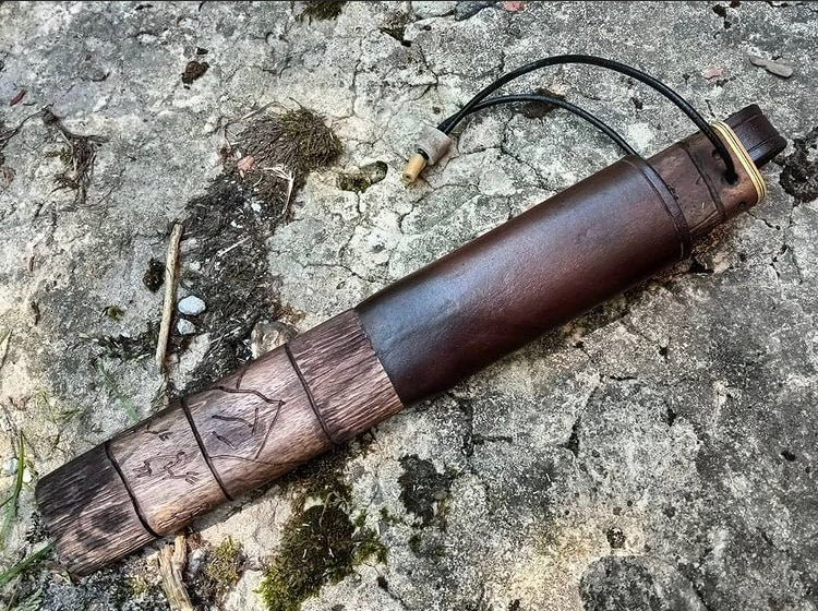 Forged engraved knife - Valhallaworld