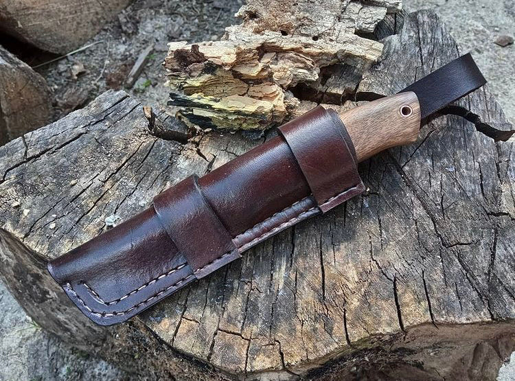 Forged engraved knife - Valhallaworld
