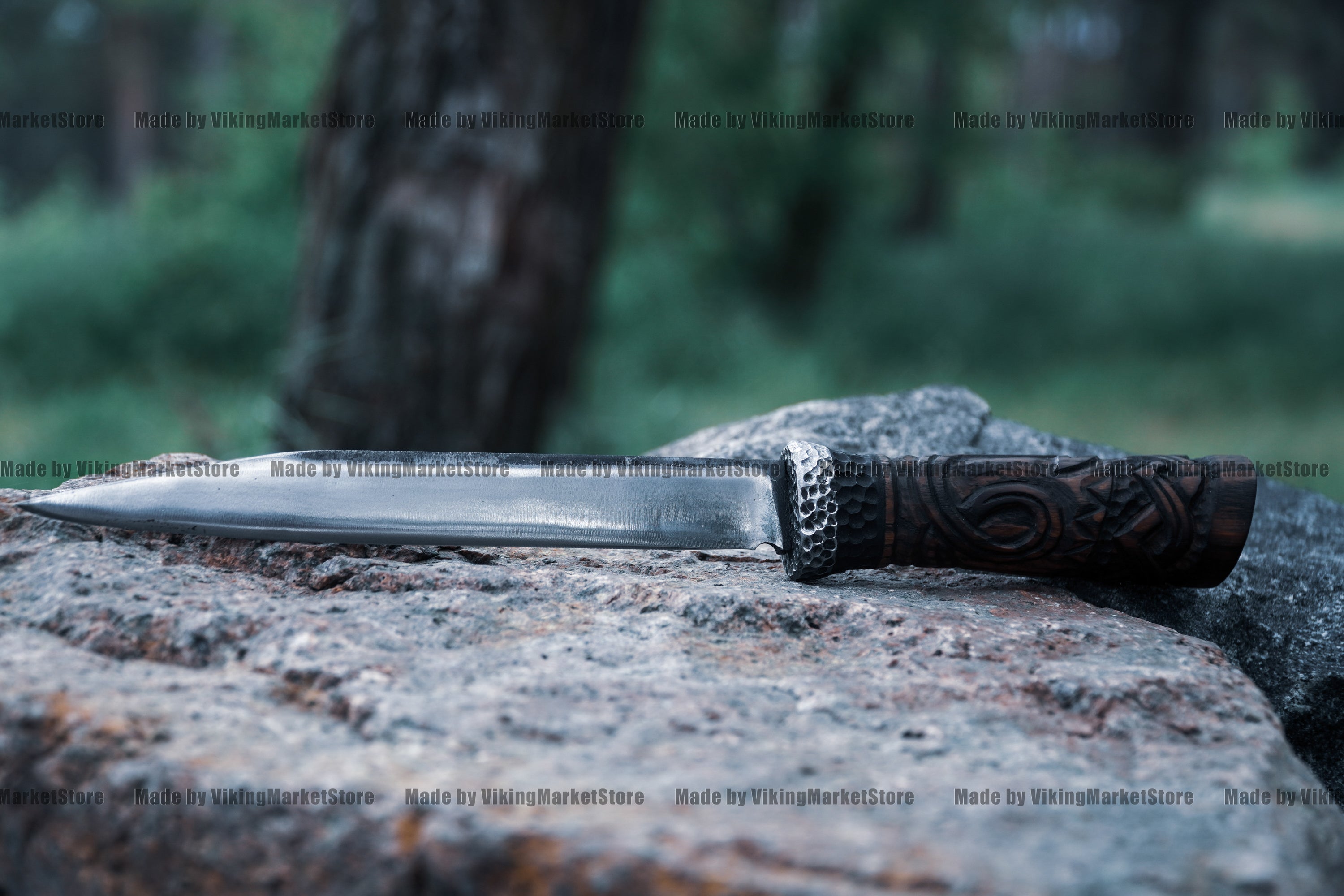 Historical viking knife