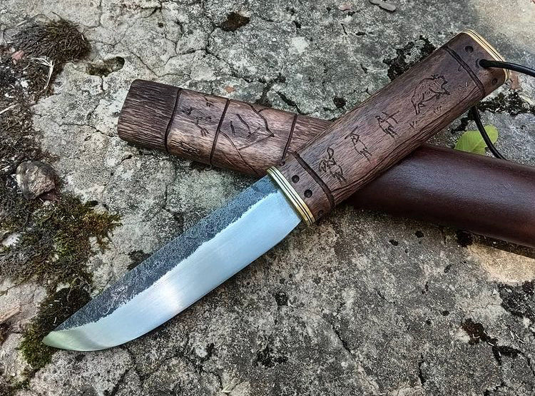 Forged engraved knife - Valhallaworld