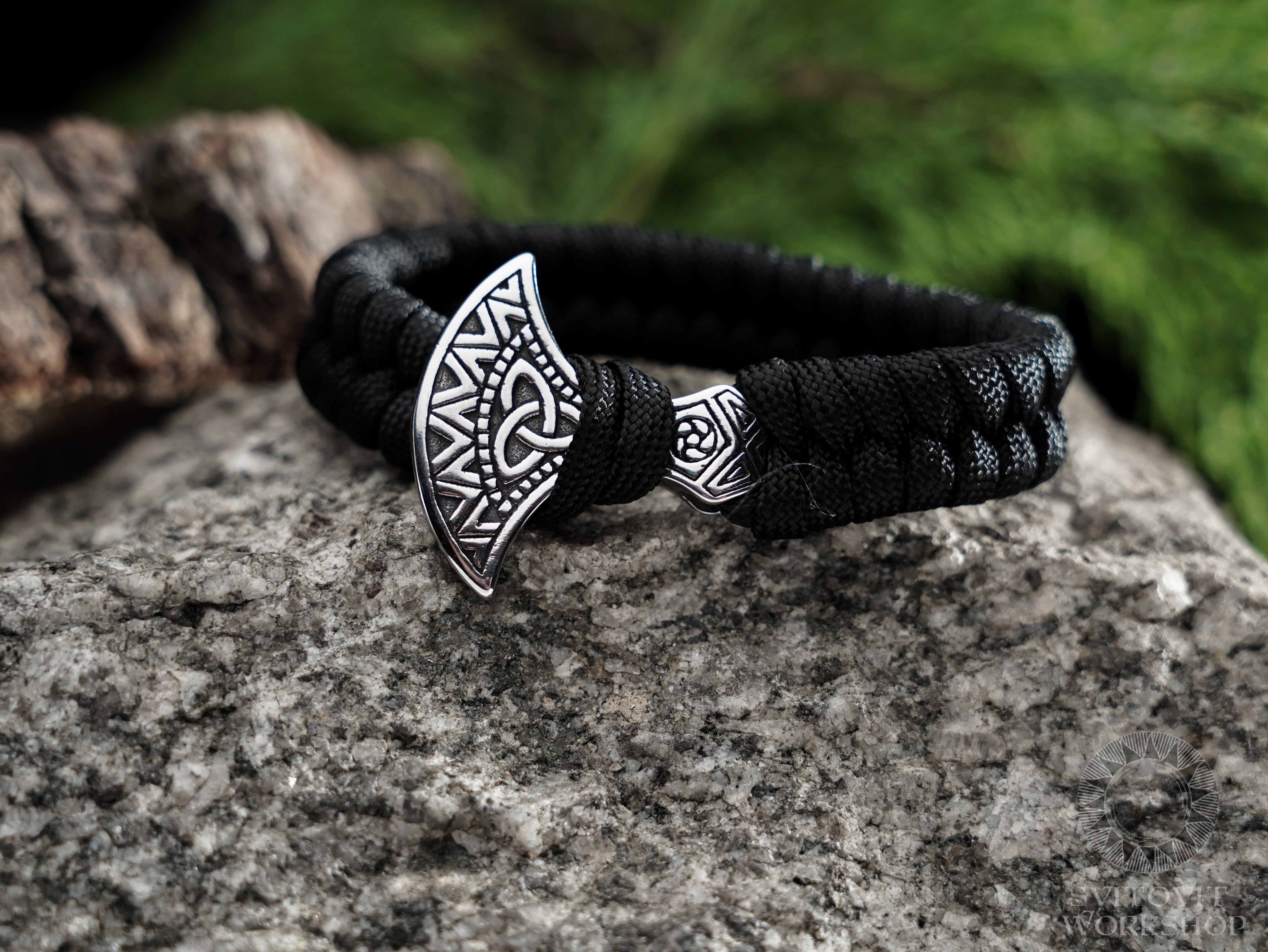 Paracord viking bracelet