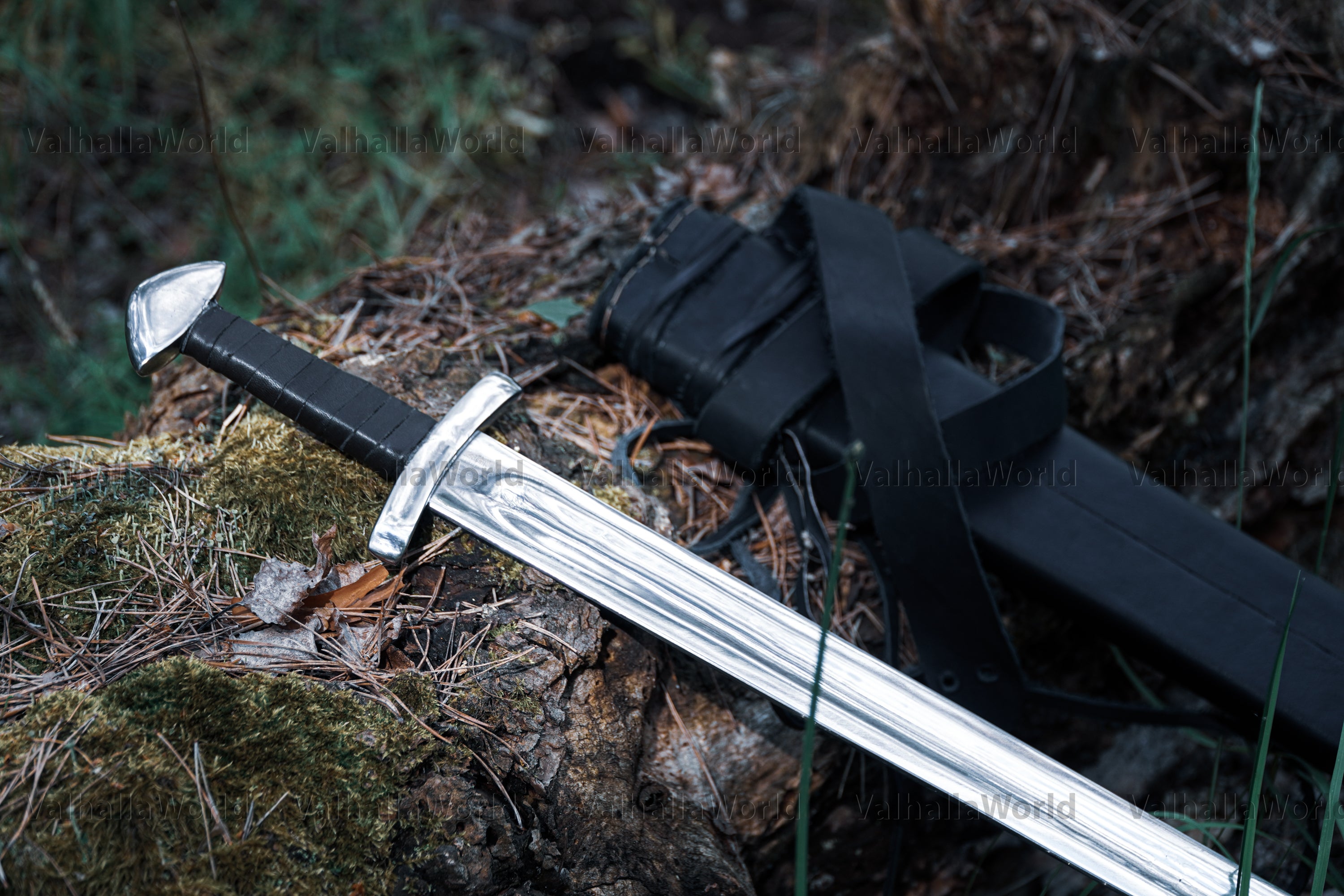 Carolingian sword - Valhallaworld