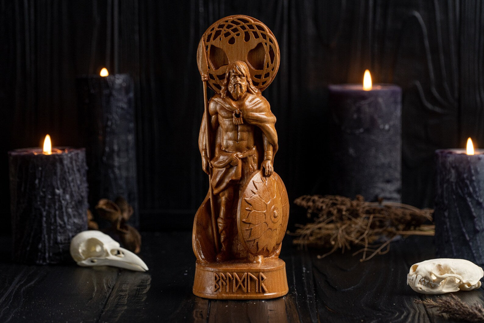 Baldr god statue