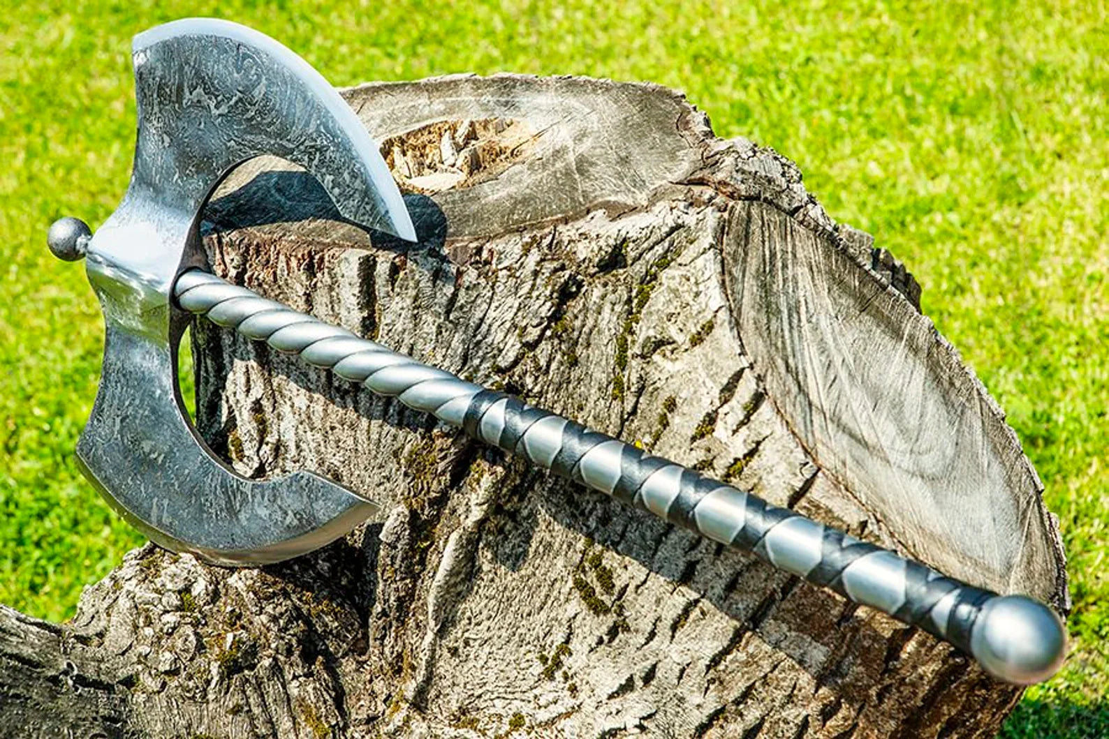 Double sided Damascus axe