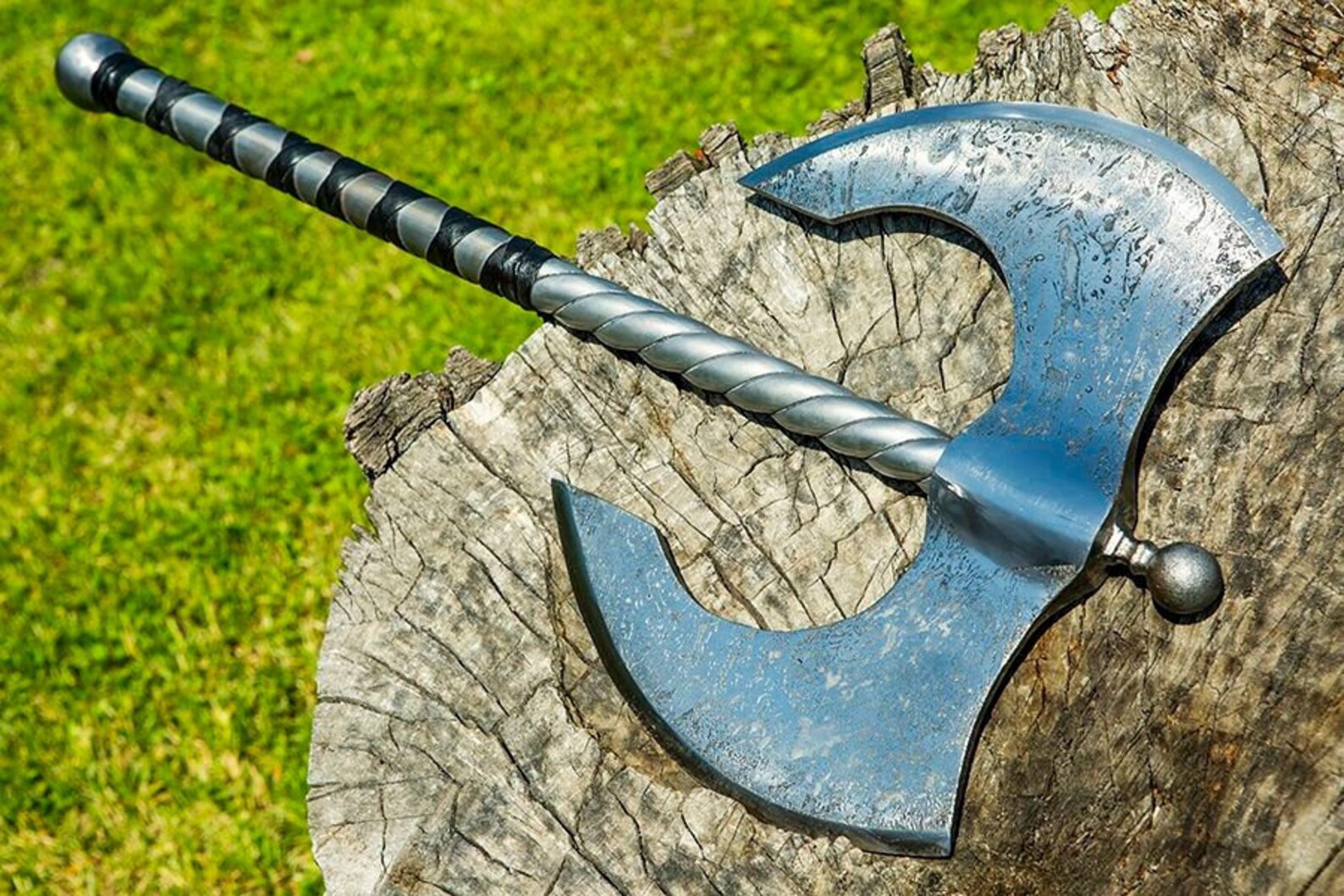 Double sided Damascus axe