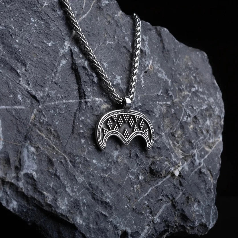 Slavic Lunula necklace • 5-7 days delivery guarantee