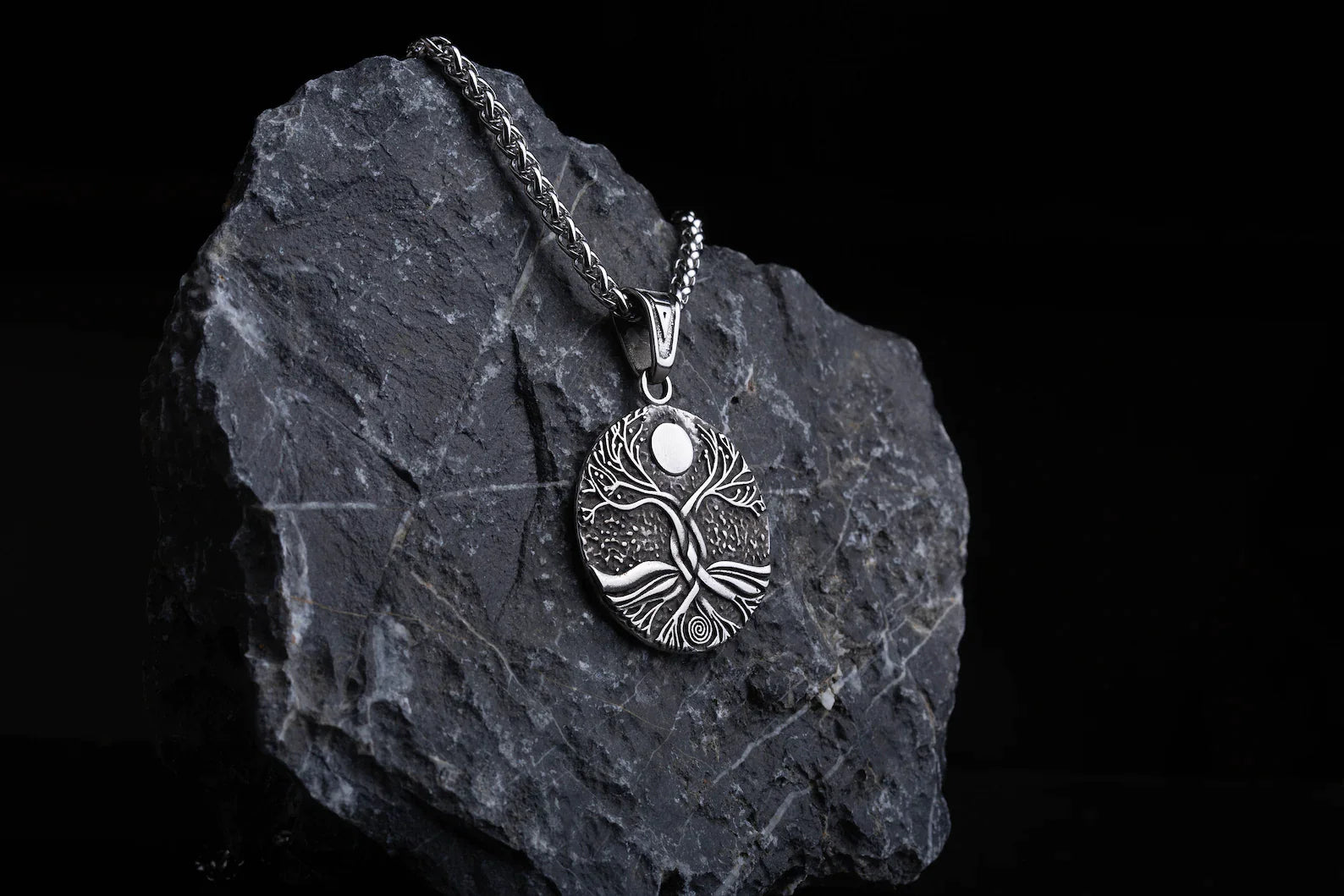 Tree of Life necklace • 5-7 days delivery guarantee