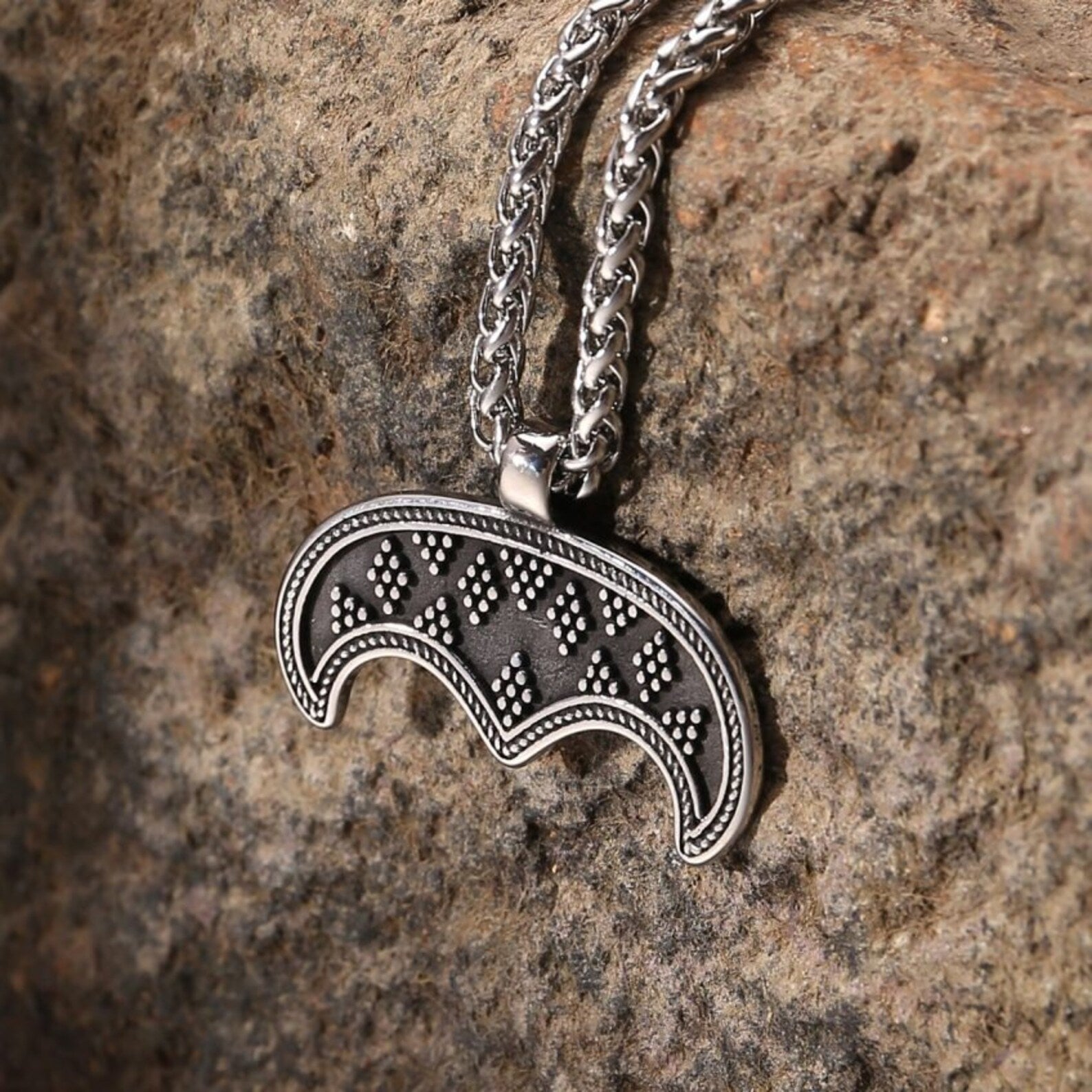Slavic Lunula necklace • 5-7 days delivery guarantee