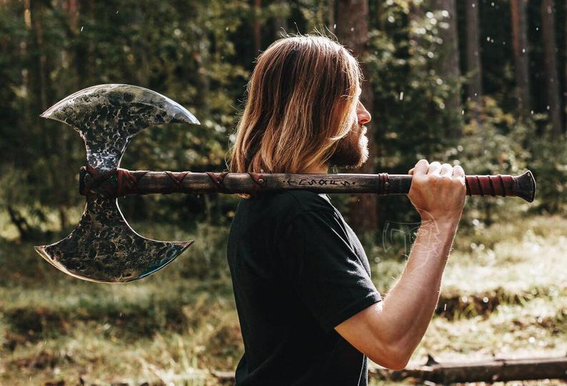 Two handed viking axe