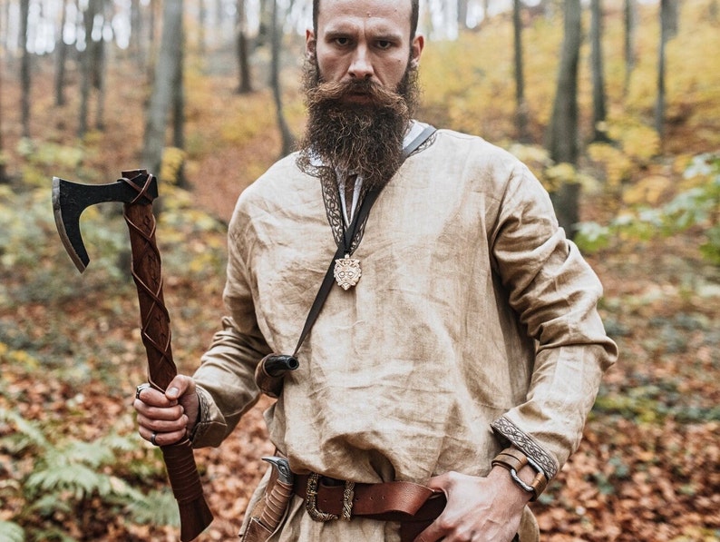Engraved Ragnar axe • Shipping from the USA