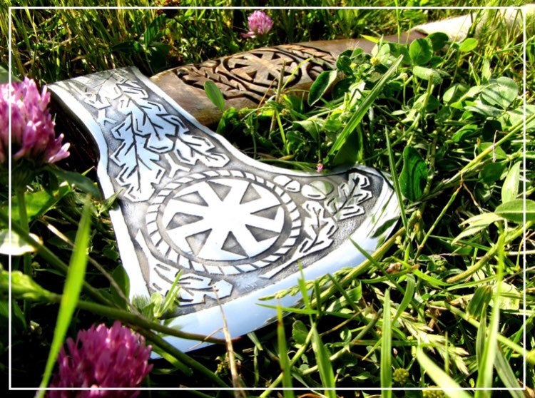 Viking axe - OAK - Valhallaworld