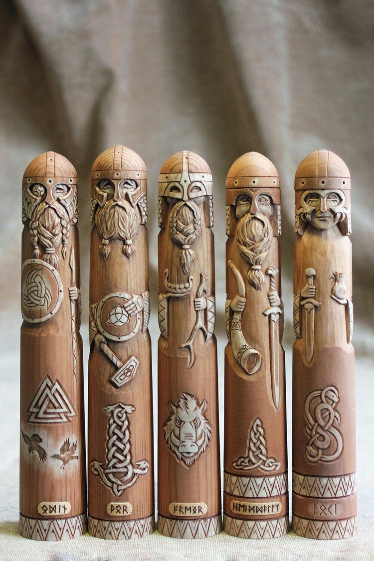ODIN statue, Viking gods, norse mythology, norse gods - Valhallaworld