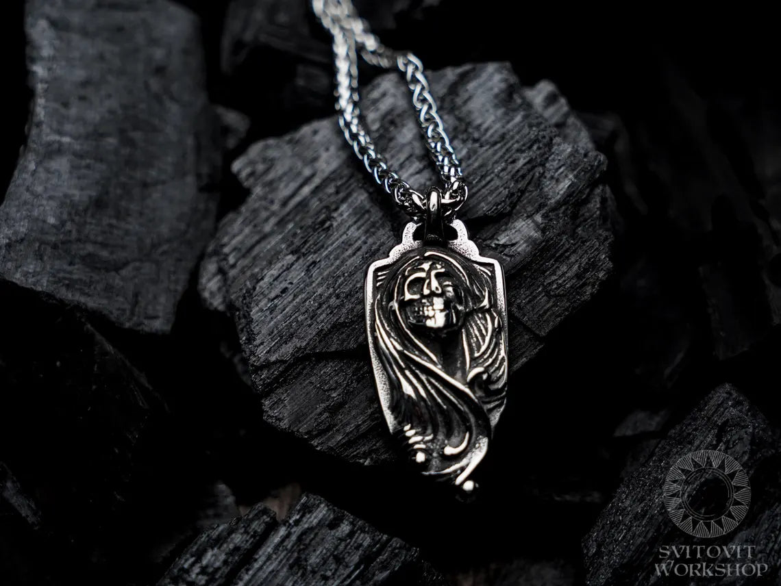 Death necklace