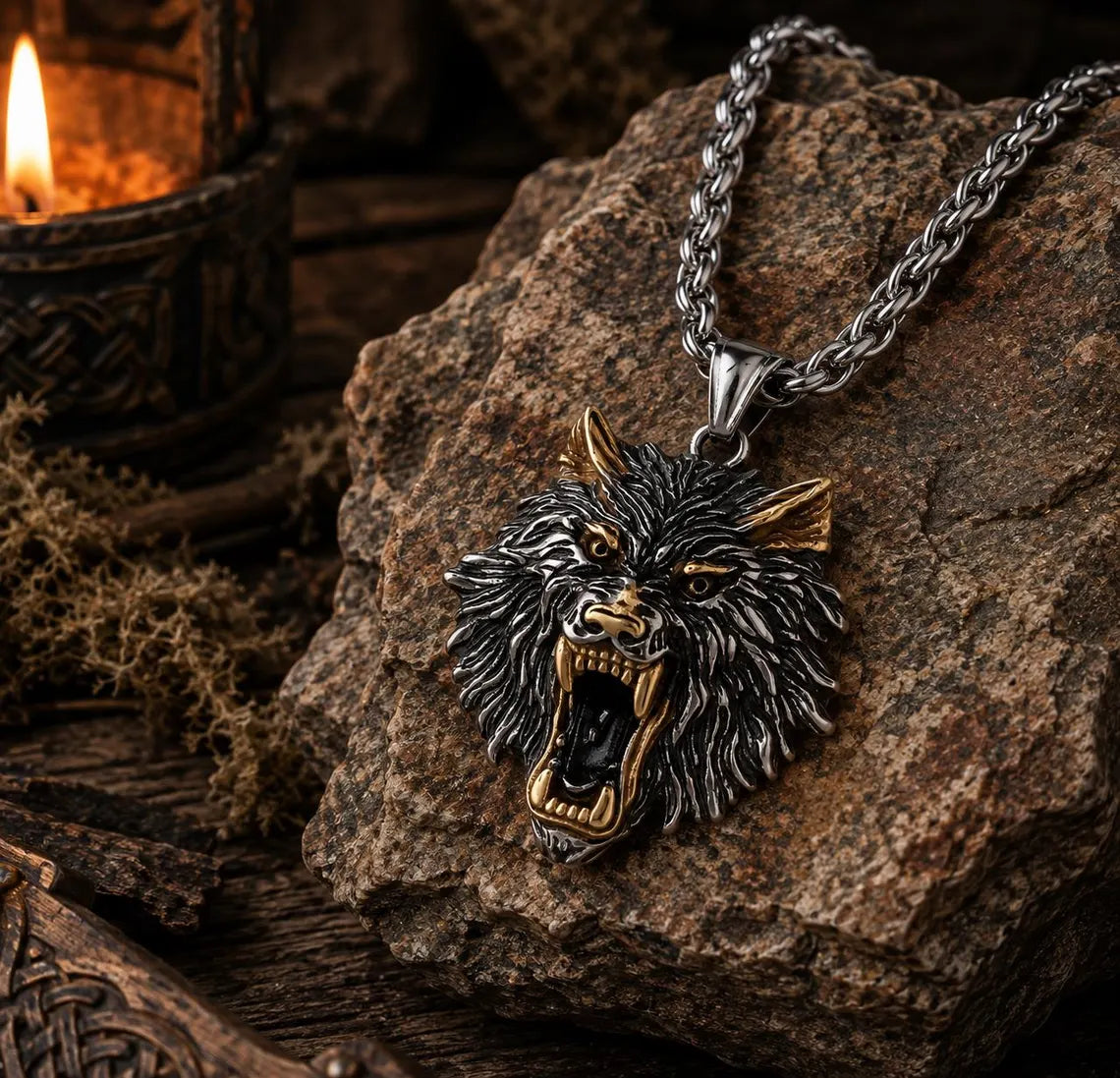 Wolf head pendant