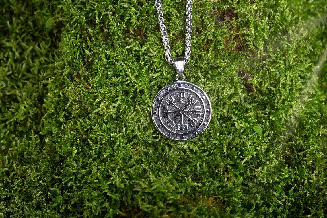 Viking Vegvisir necklace