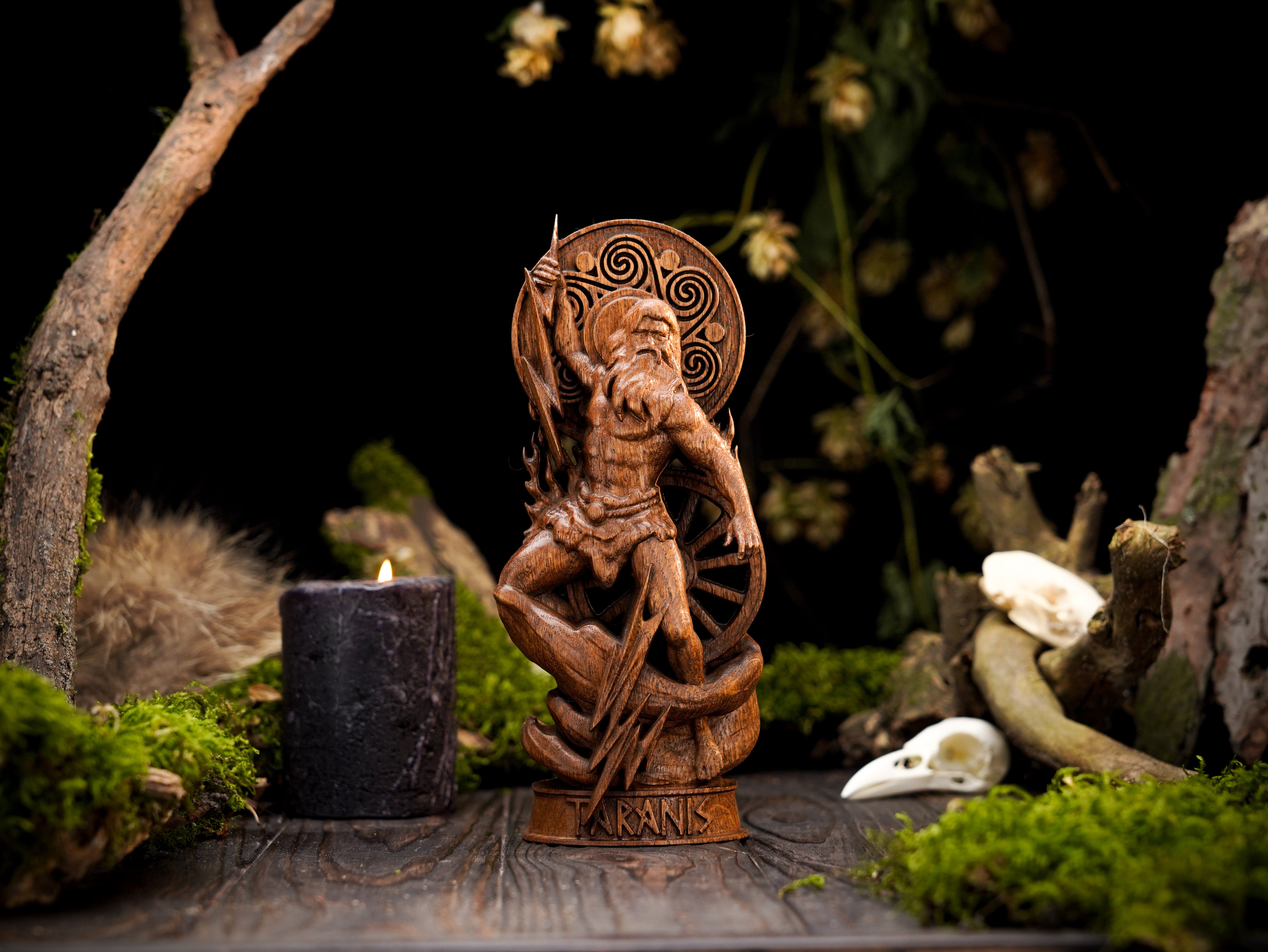 Taranis statue