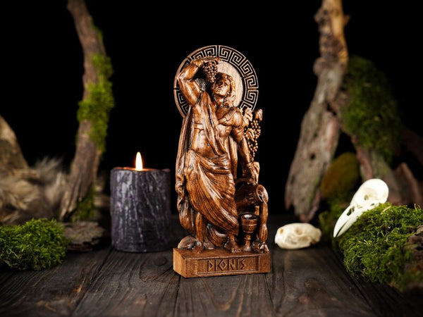 Dionis god staue