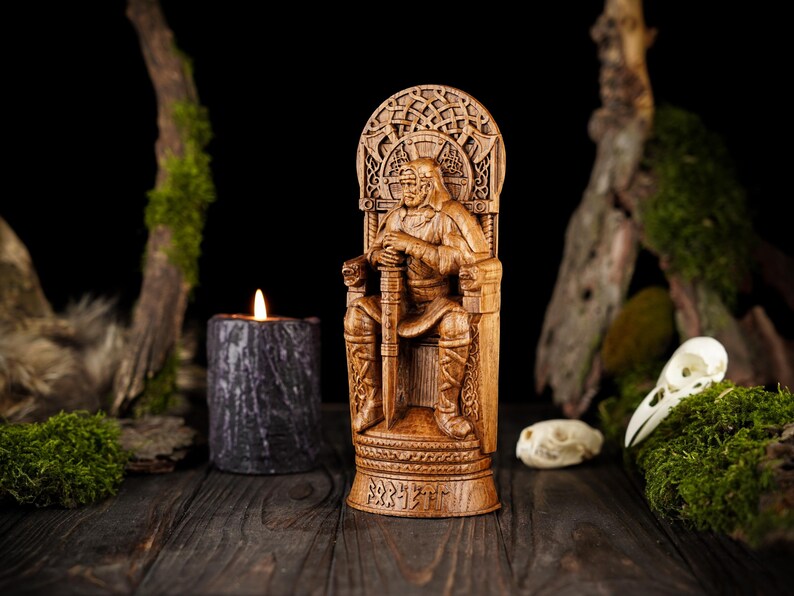 Forseti god statue