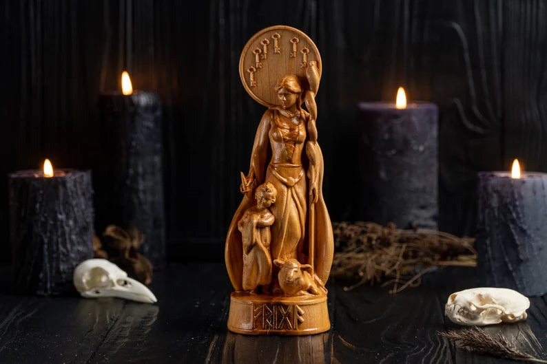 Frigg goddess statue