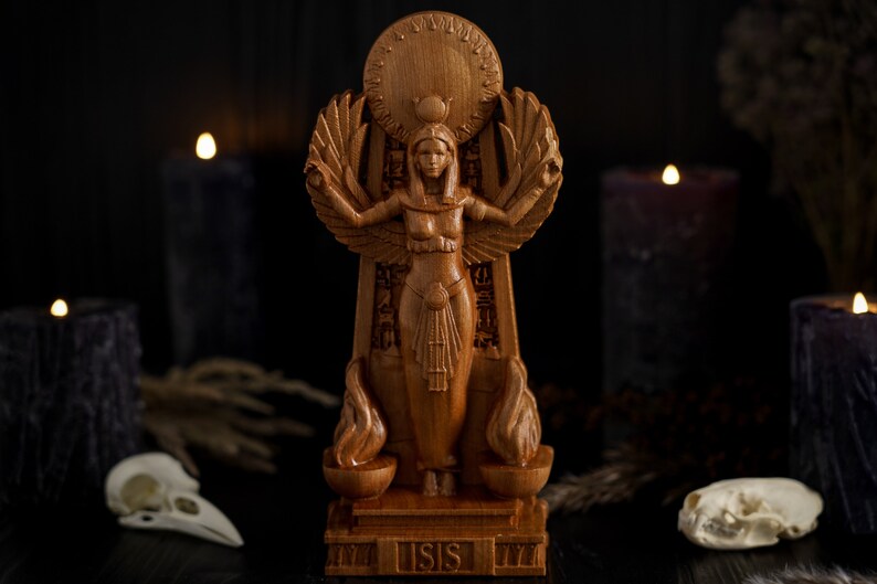 Isis Egyptian statue