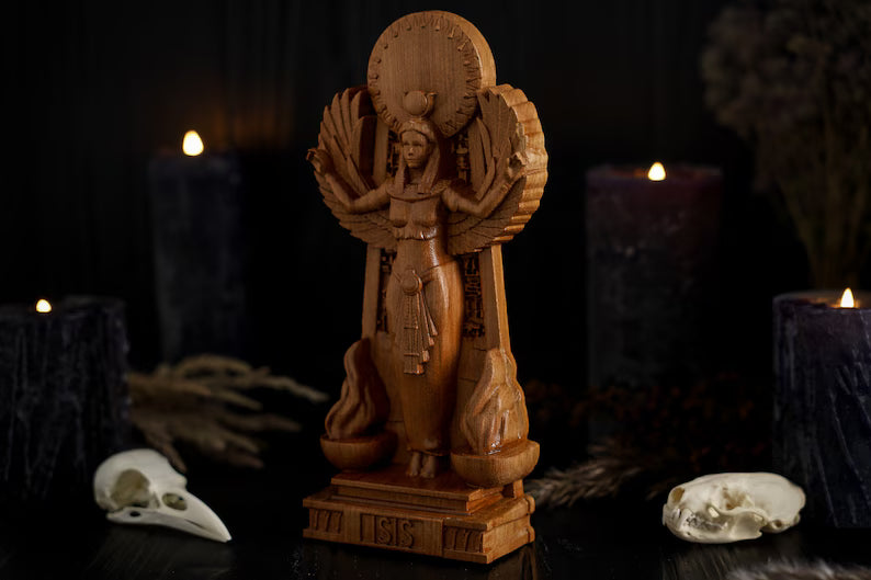 Isis Egyptian statue