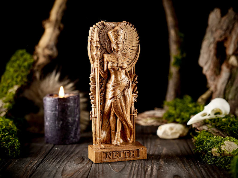 Neith Egyptian statue 