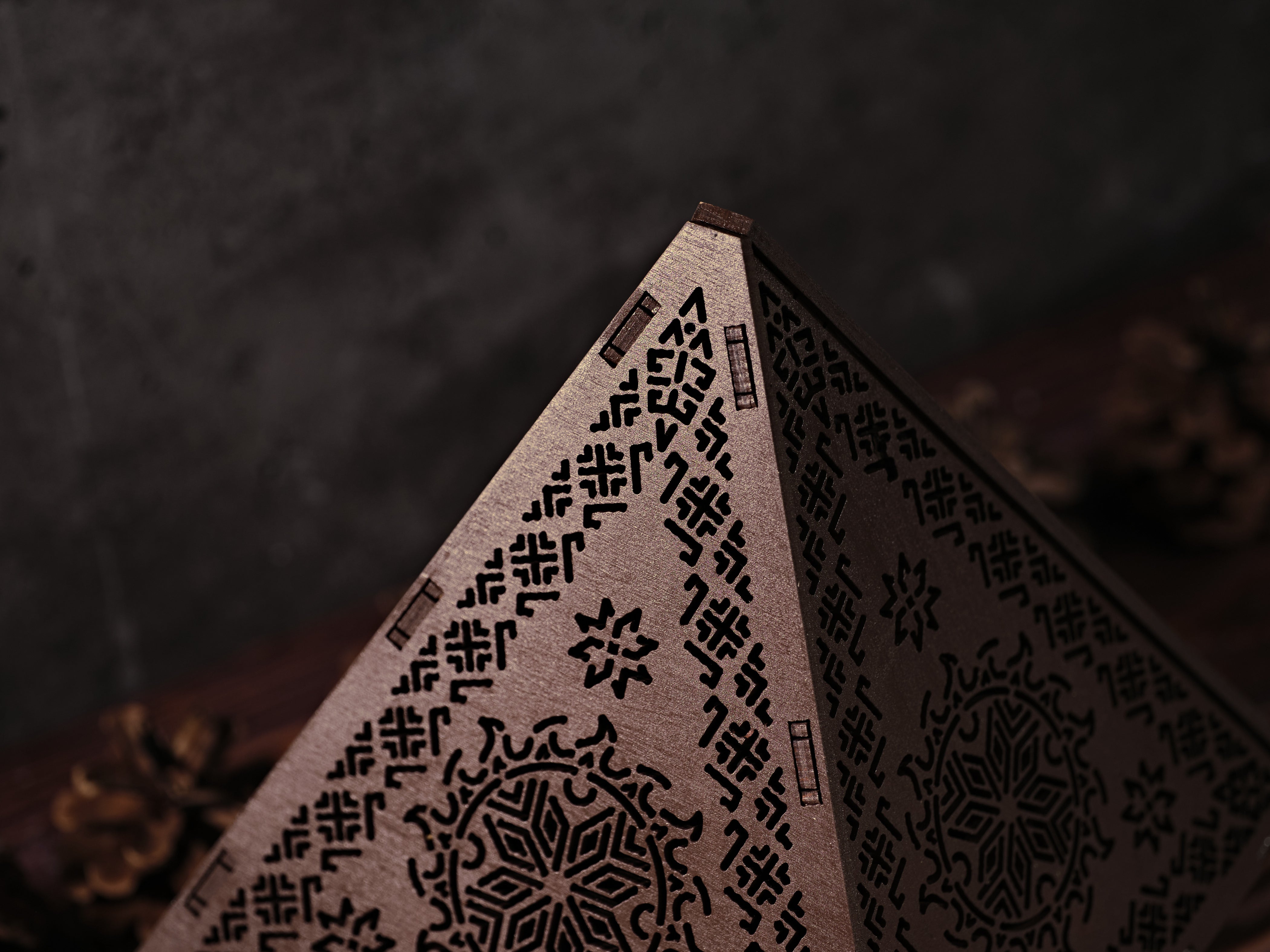 Slavic Shadow Lantern