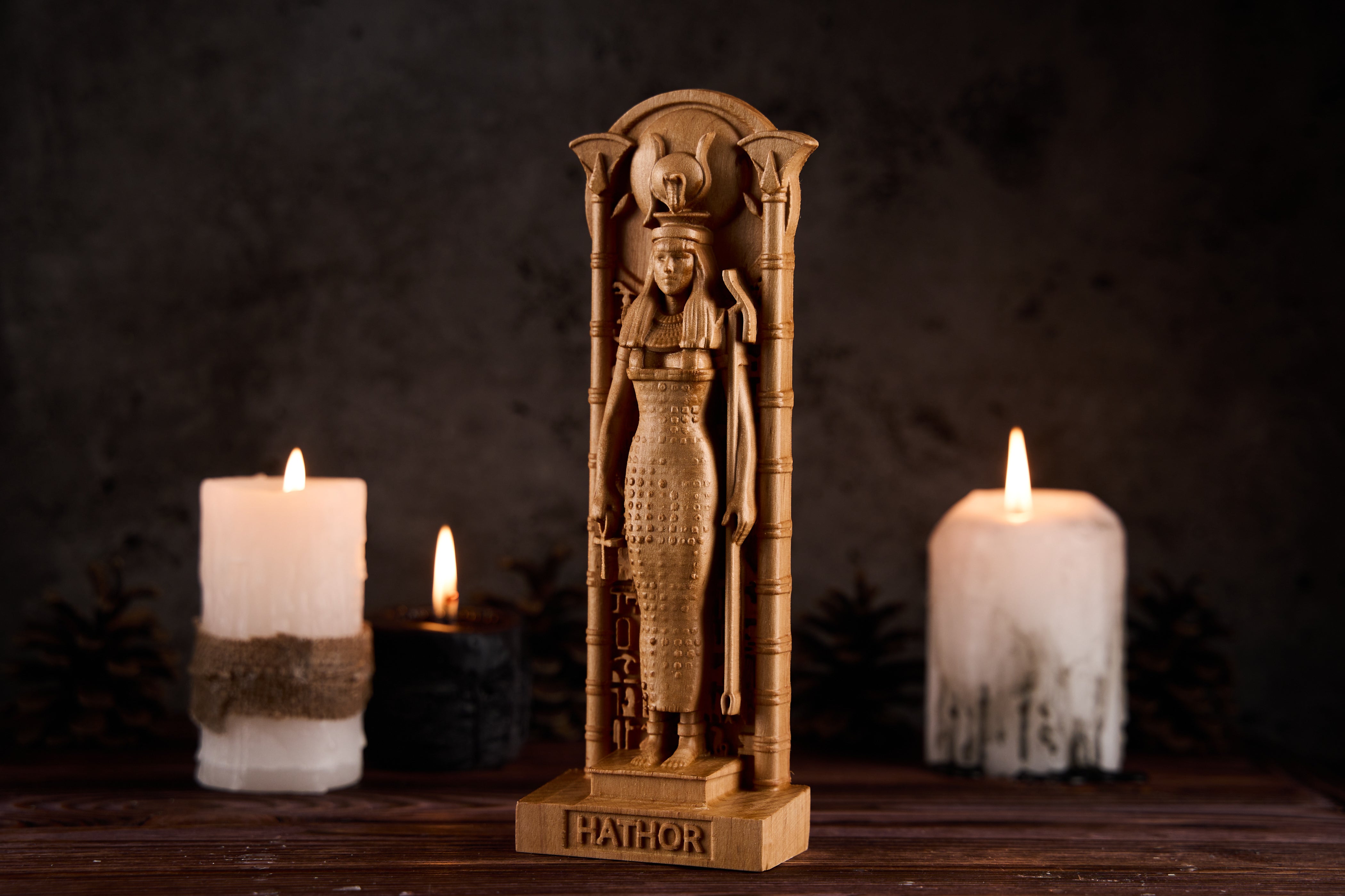 Oak Hathor Egyptian Statue