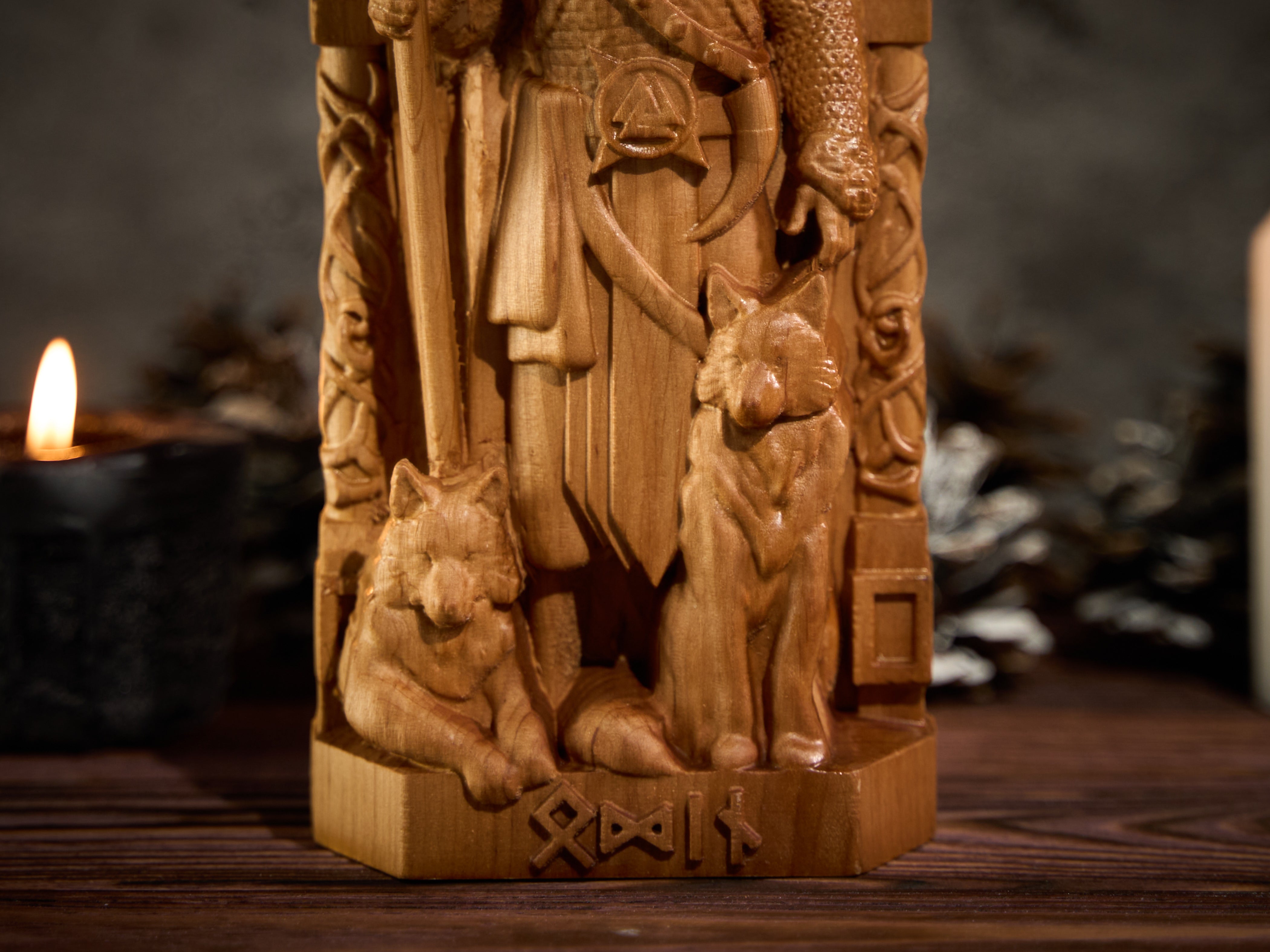 Oak Odin Norse Statue