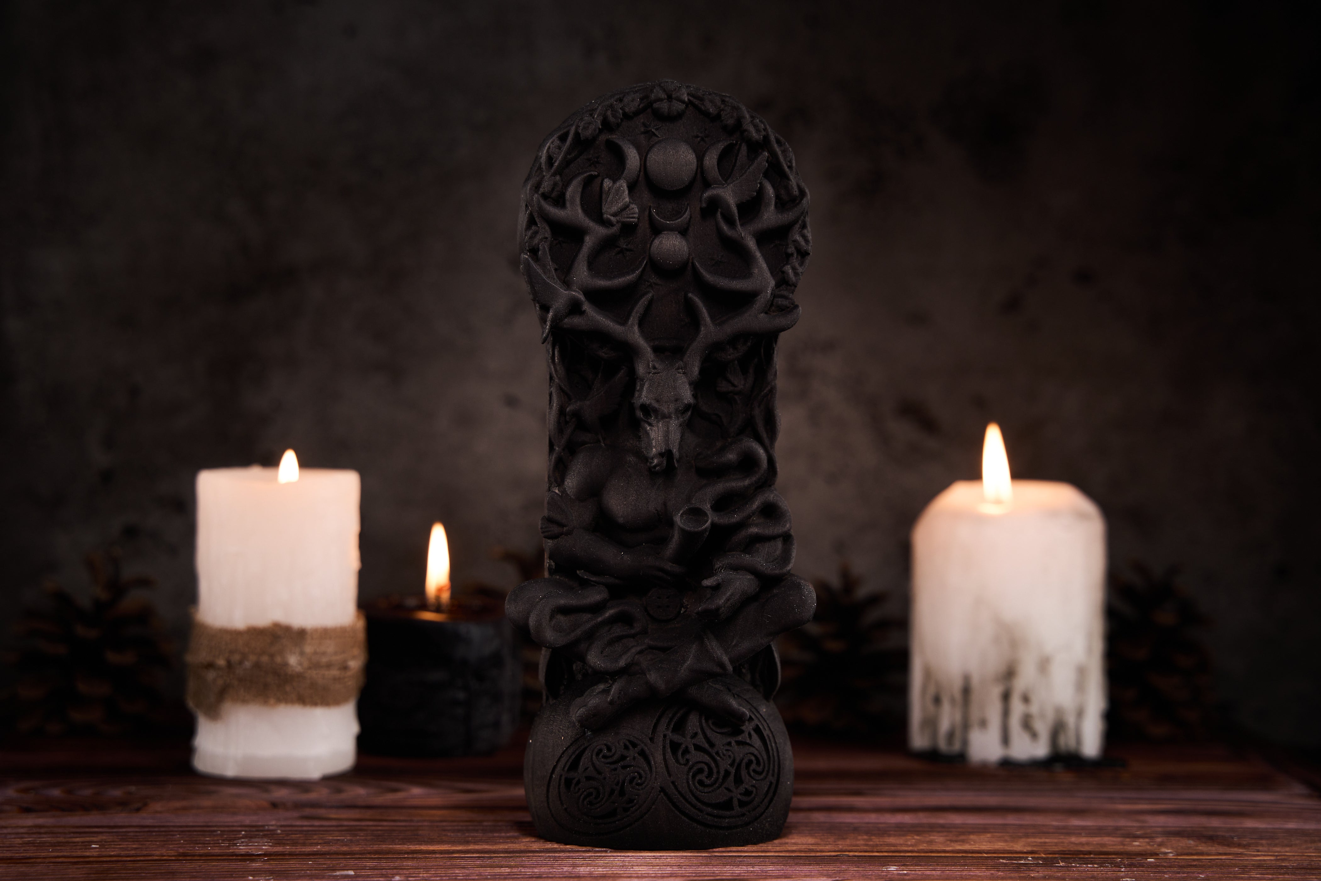 Oak Cernunnos Black Celtic statue