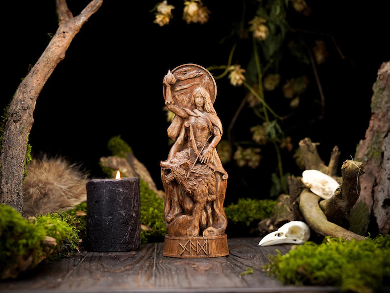 Skadi goddess statue