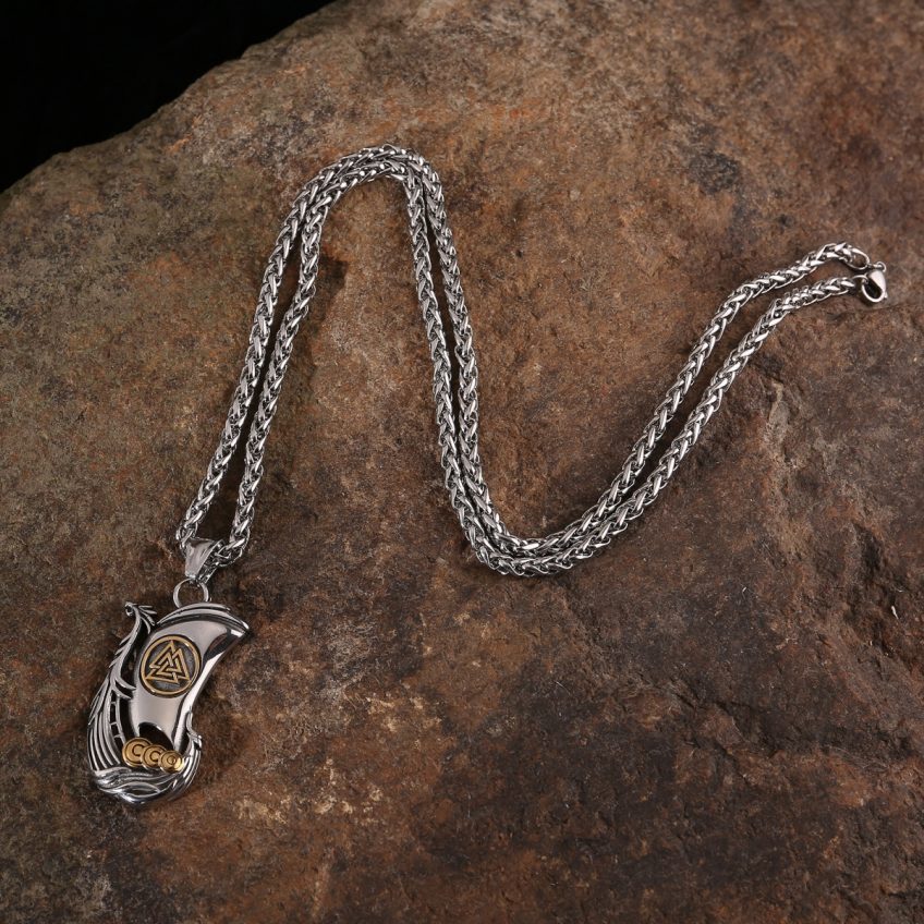 Drakkar necklace