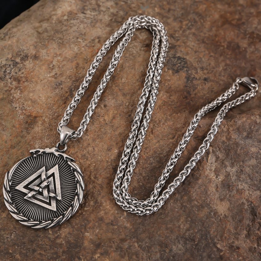 Valknut necklace • 5-7 days delivery within USA