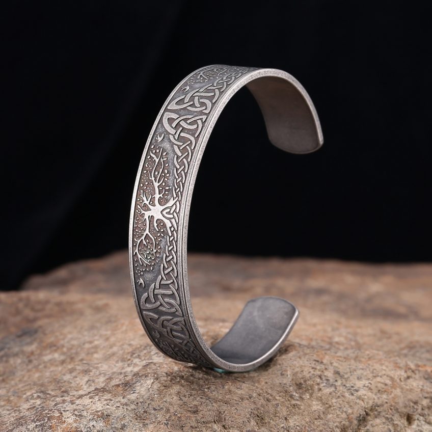 Yggdrasil bracelet