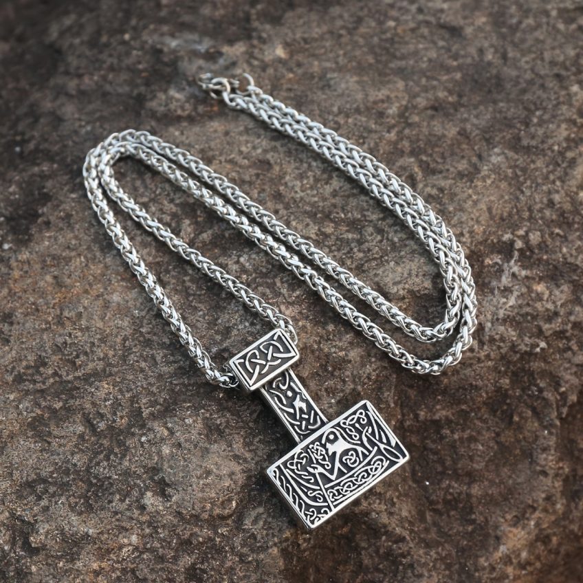 Large Mjolnir necklace • 5-7 days delivery guarantee