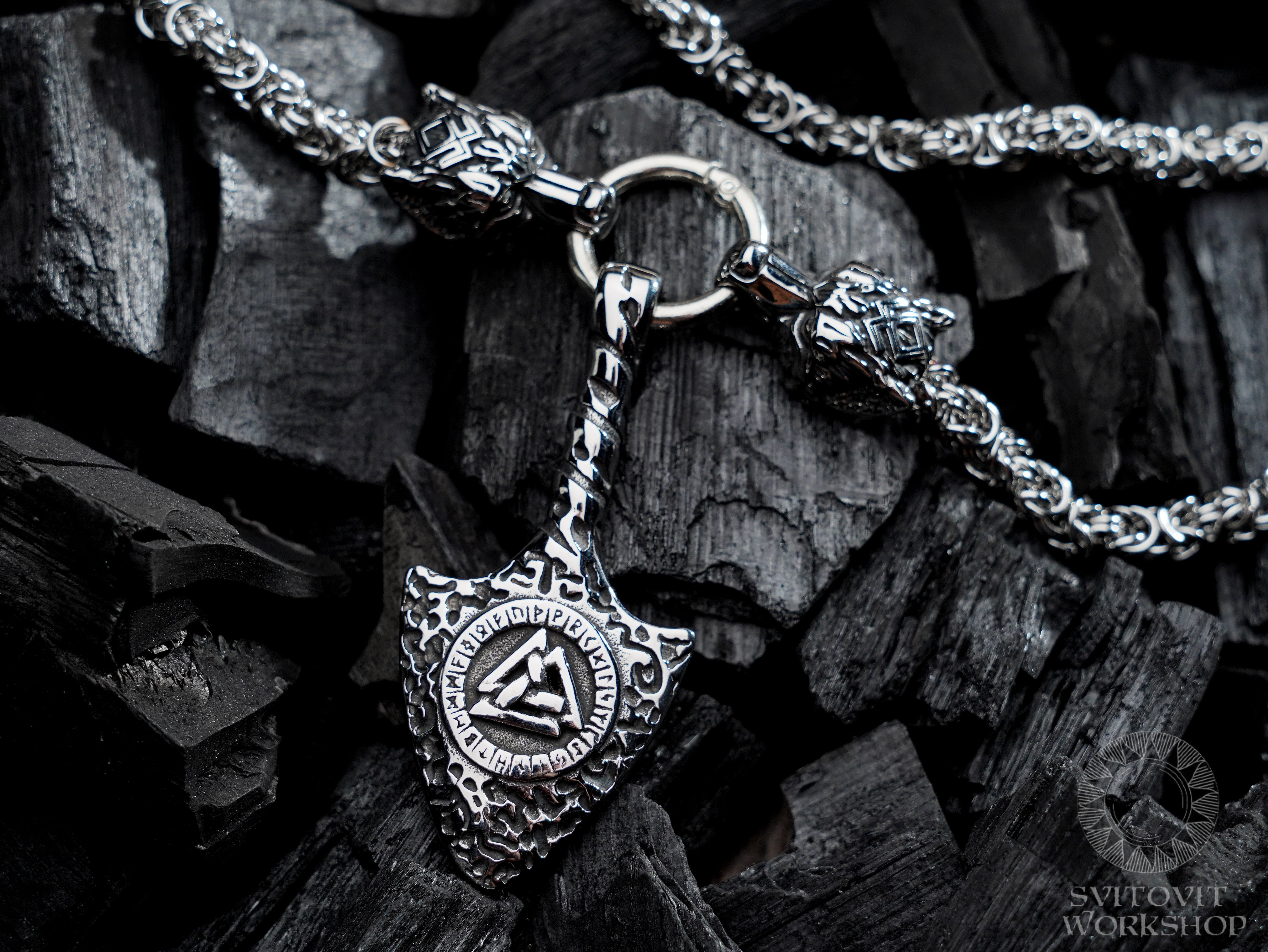 Large Spear necklace • 5-7 days delivery guarantee