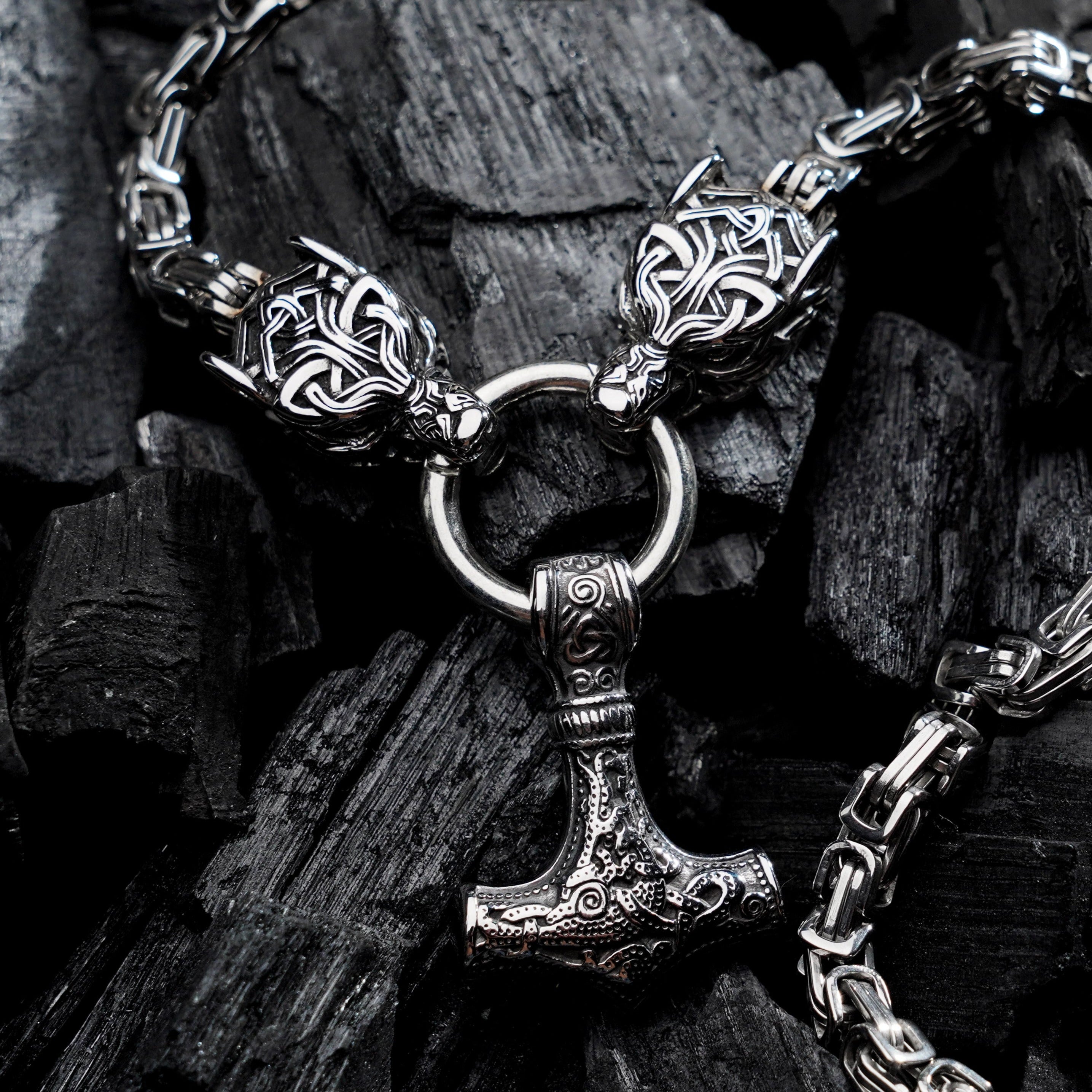 Large Mjolnir necklace • 5-7 days delivery guarantee