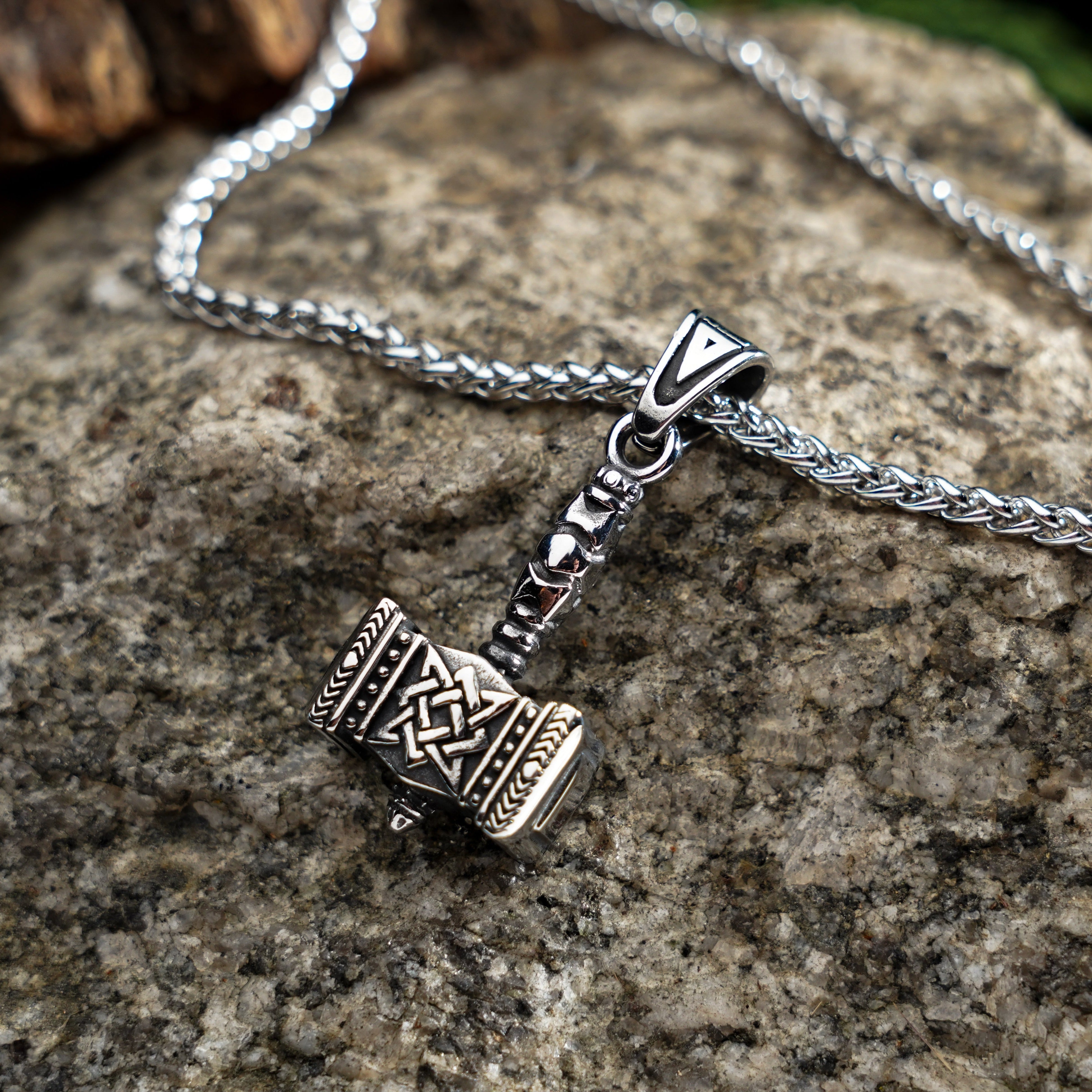 Slavic Hammer necklace • 5-7 days delivery guarantee