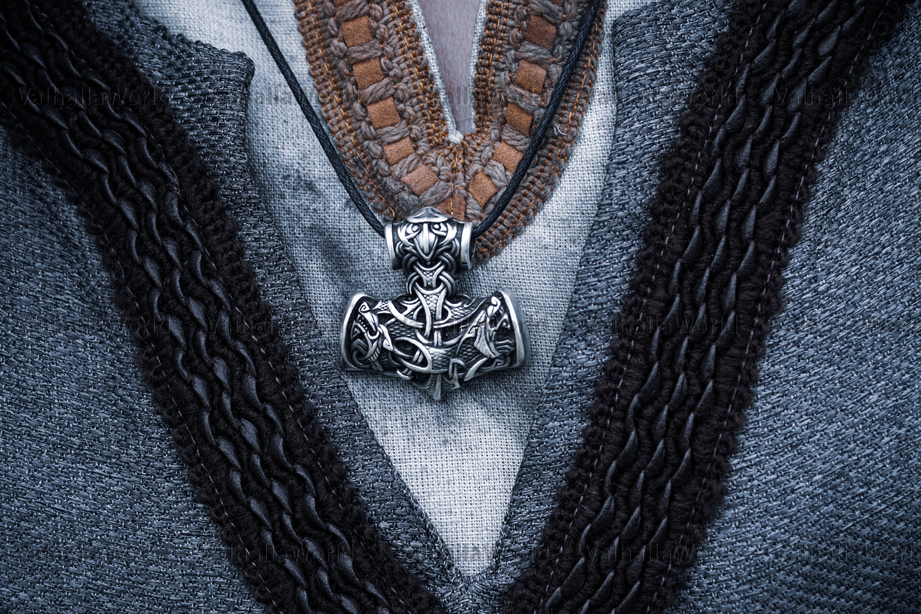 Thor Hammer Pendant - Valhallaworld