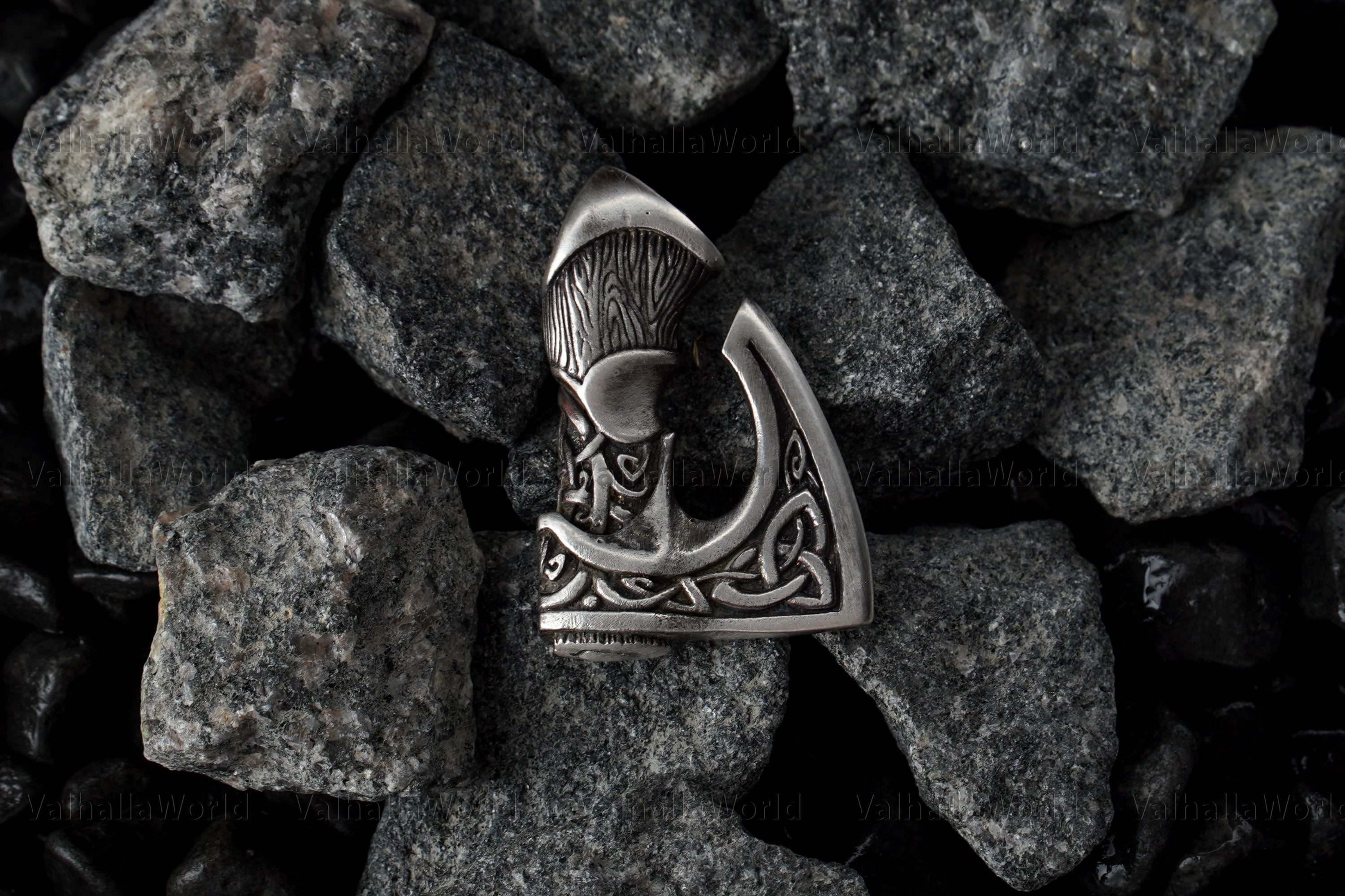 Viking Axe Pendant - Valhallaworld