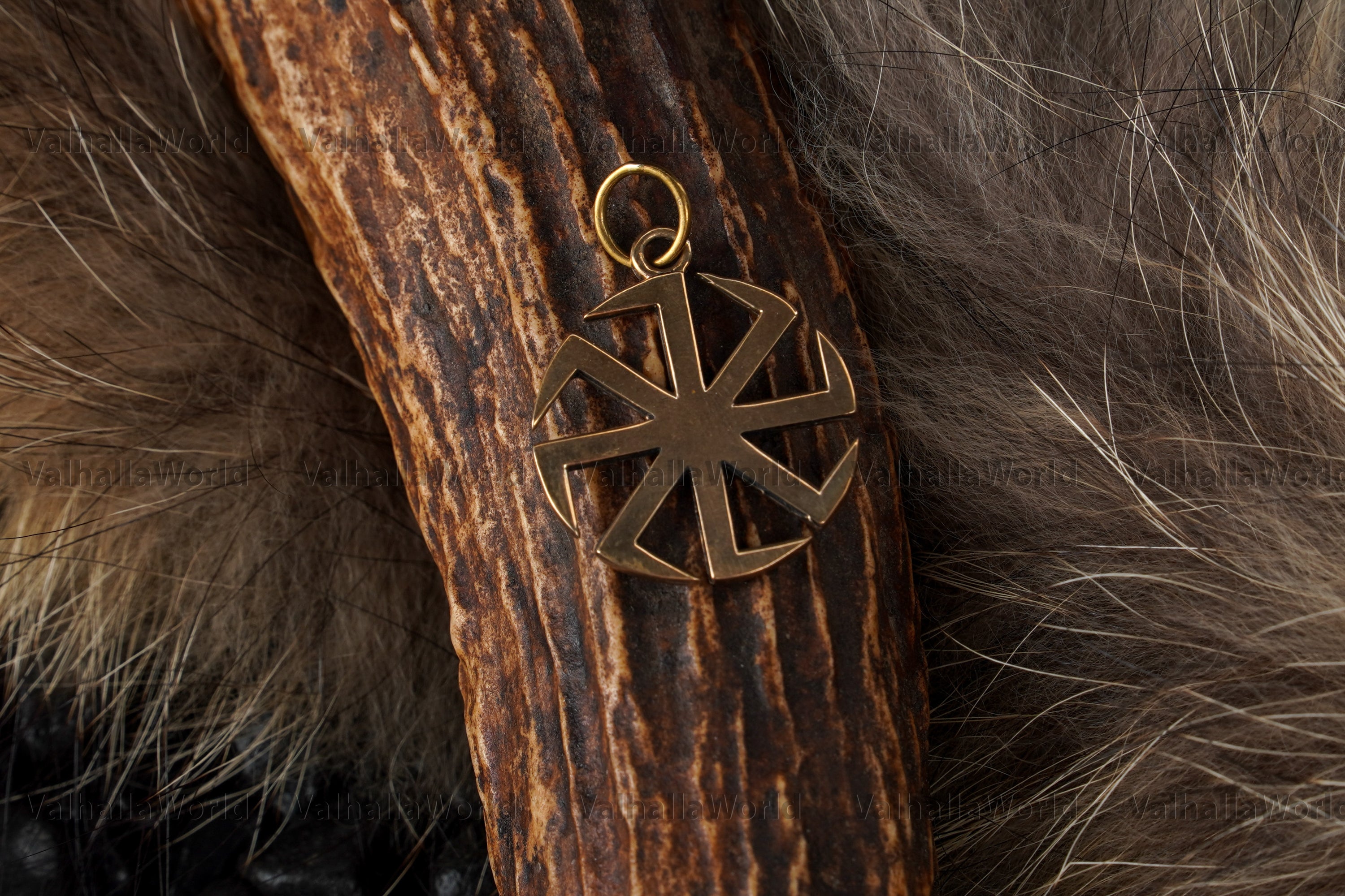 Kolovrat Slavic Pendant - Valhallaworld